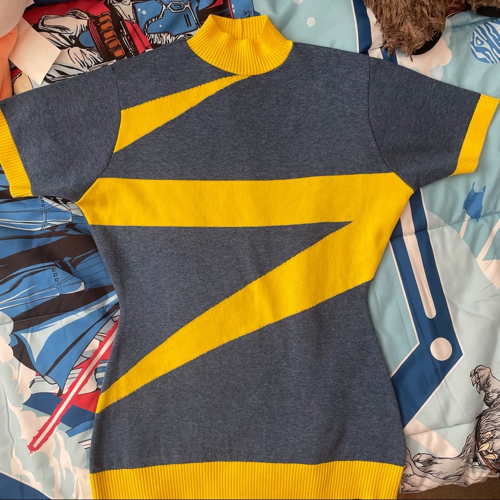 Retired Elhoffer design marvelous bolt sweater small